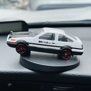 1:64 Initial D AE86 Fujiwara Racing Drift Car Model Statue Adornments Auto Center Console Child creative car toy ornaments