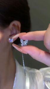 【Pharaoh🎀COD】Anting Kupu-kupu Berlian Imitasi Berlian Imitasi Premium Anting Rumbai