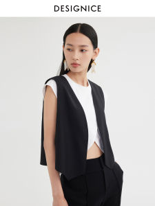 Designice Summer 2025 Womens Sleeveless T-Shirt And Black Vest Two-Piece Set Regular Thickness round Neck No Button Closure