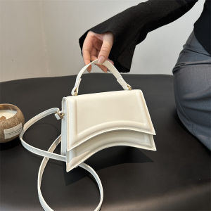 กระเป๋าสะพายข้างทรงสี่เหลี่ยมเล็กดีไซน์เก๋ไก๋ สไตล์เกาหลี สำหรับผู้หญิง กระเป๋าสะพายข้างหนัง PU ทรงสี่เหลี่ยมเล็ก กระเป๋าสะพายข้างแบบสะพายข้าง