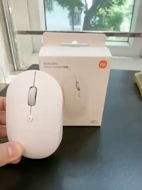 Chuột Bluetooth Xiaomi Mi Dual Mode Wireless Mouse Silent Edition, Tích Hợp 2 Dạng Kết Nối, Không Gây Tiếng Ồn, Form Bé