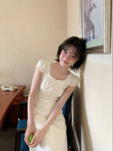 NIHAOKANONG | Đầm Ôm Dáng A-Line Cổ Vuông Tay Ngắn