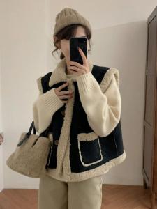 Casual Lamb Fur Suede Vest Womens Short Outerwear Autumn Clothes Black Leather And Fur Integrated Fall Fashion Commute Style