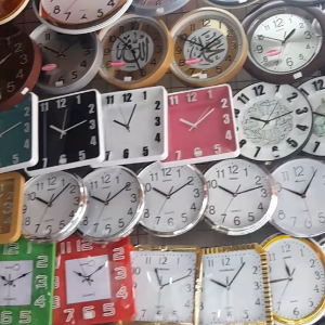 JAM DINDING PERSEGI 30X30 CM // JAM DINDING SEGI COLORFULL // JAM DINDING MURAH // JAM DINDING OGANA