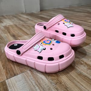 Dép cross cho nữ đế cao 6cm giúp đôi chân dài miên man chất liệu eva siêu nhẹ siêu bền kèm ticker vô cùng dễ thương cho các bạn nữ