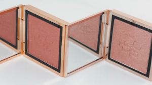 LIMBOSS Beauty - Silk Powder Highlighter (ไฮไลท์เตอร์ ลิมบอส)