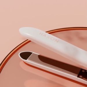 Haxon Ionic Hair Straightener 708 - เครื่องหนีบผมตรง อุปกรณ์ประจุไอออนลบดูแล หนีบผม หนีบลื่นไม่กิน ร้อนเร็ว