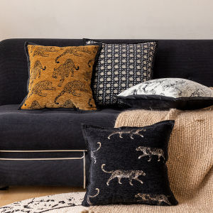 Light Luxury Vintage Style Sofa Pillowcase Decorative Bed Headboard Cushion Cover Square Polyester Fiber Removable Washable