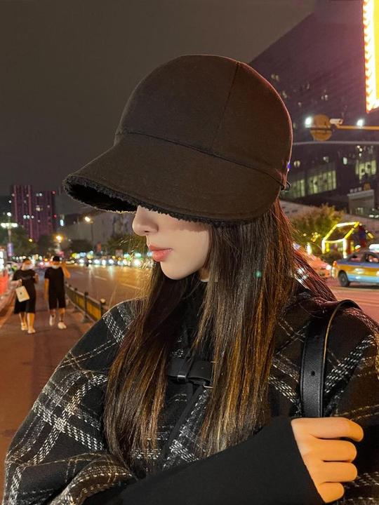 Mũ Nữ Giống Mẫu Triệu Lộ Tư Mũ Ngư Dân Chống Nắng Lông Cừu Non Ấm Áp Lót Nhung Thu Đông Mũ Lưỡi Trai Nhỏ Mặt Mộc Mũ