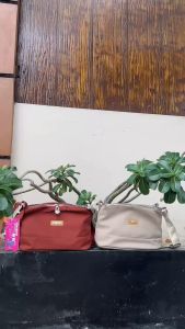 CHIBAO - Tas Selempang Wanita 8015 Sling Bag Hangout Parasut Waterproof