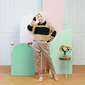 Sweater Rajut Cable Crop top Fuji Terbaru