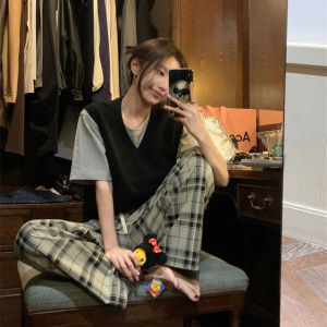 Japanese Style Embroidery V-neck Knitted Vest Womens Early Autumn Shirt Bandage Dress Sleeveless Sweater Small Tank Top Top Outer Wear