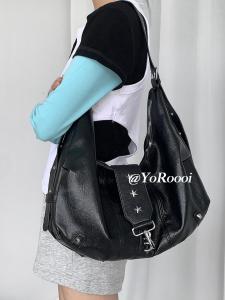 YoRoooi Retro Large Capacity Black Leather Folded Underarm Crossbody Bag Casual Style Double Strap Zipper Closure Shoulder Bag