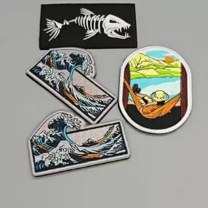 Japanese Great Sea Wave off Kanagawa Embroidered Patch Hook & Loop Vintage Ukiyo-e Badge Morale Badge For Clothing Backpack Cap