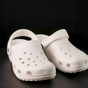 PROMO SELL 12.12!!!! Crok Sandal Pria dan Wanita Anti man Air ringan terbaru