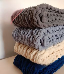 Hand Knitted Scarf New Product Creative Gift for Boyfriend And Girlfriend Holiday Gift Thickened Bear Added Optional Winter Use