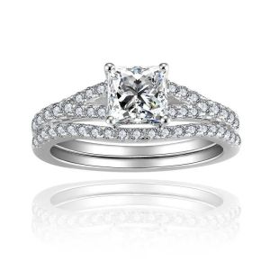 Pretty Beauty 1CT Princess Cut Moissanite Engagement Ring Wedding Band for Women S925 Silver Pave Band Hypoallergenic Jewelry