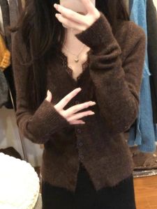 BINKAFENNY | เสื้อคาร์ดิแกนถักคอวีสไตล์เกาหลีสำหรับผู้หญิง เสื้อชั้นในผ้าลูกไม้สไตล์ฤดูใบไม้ร่วงและฤดูหนาว เสื้อชั้นในลายดอกไม้แบบต่อ