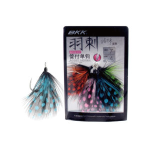 Sharp Feathered Hook for Bass Fishing