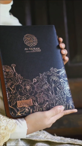 Al-Quran Tagging Humaira Eksklusif Wanita Saiz A5 404 Tagging / AlQuran Terjemahan Quran Tafsir Tajwid Berwarna AlQuran Wanita