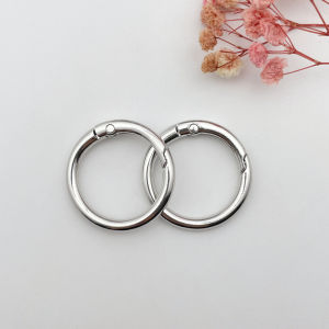 Labubu หัวเข็มขัดสำหรับใช้ในบ้าน ห้อยเข็มขัดแบบผูกปม เครื่องประดับสำหรับใส่กุญแจ ตัวละครการ์ตูนสุดน่ารัก