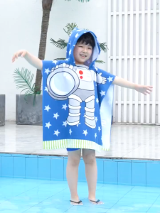 New ผ้าขนหนูเด็ก ผ้าเช็ดตัวเด็ก ผ้าเช็คตัวแบบมีฮู้ด เสื้อคลุมว่ายน้ำเด็ก ผ้าคลุมอาบน้ำเด็ก เสื้อปอนโชมีฮู้ด