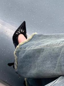 Black Painted Leather Buckle Sandals Womens Low Heel Rivet Decorated Strap Cat Heel Sharp Pointed Toe Ankle Strap Shoes