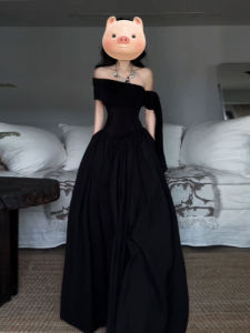 CHANGTONG | Elegant Off-Shoulder Waist-Cinching Dress