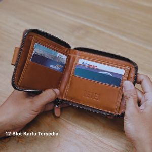 Dompet Resleting Kancing Pria Kulit Sapi Jenis Pull Up Simpan Uang dan Kartu ATM dengan Sangat Aman