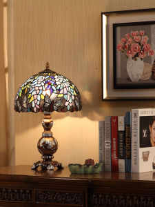 YIXUAN | Creative Retro Dimmable LED Table Lamp