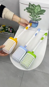 Spray with Liquid Suction Cup Toilet Brush 360° Deeply Clean Dead Corners Soft Silicone Cleaning Tool