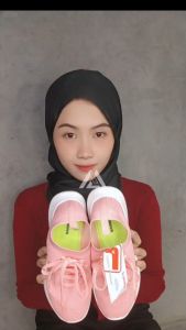 RHUMELL CHERRY SEPATU OLAHRAGA JOGGING RUNNING WANITA SLIP ON