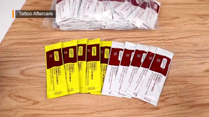 100pcs มืออาชีพป้องกันแผลรอยแผลรอยสักครีมดูแลหลังการรักษาเร็วขึ้น ครีมแต่งหน้าวิตามิน