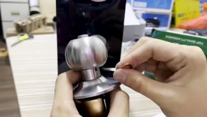 Silver Cylindrical Door Knob Lockset Stainless Steel Round Ball Style Bedroom Handle Lockset Tombol Pintu Bilik