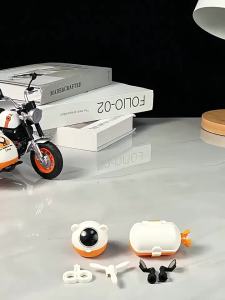 MAKEDA | 1:8 Cartoon Bear Sidecar Motorcycle Model Miniature Toys Car Alloy Diecast Front Wheel Steering Shock Absorption Vehice Ornament