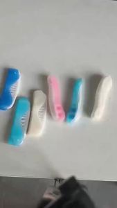 Bàn Chải Đánh Răng Du Lịch Có Thể Gập Lại Dùng Một Lần Lông Mềm Có Nắp Bảo Vệ Tiện Lợi Cho Du Lịch Và Cắm Trại