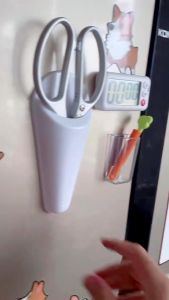 Magnetic Scissor Holder Portable Scissor Cover Kitchen Scissor Japanese Style Scissor