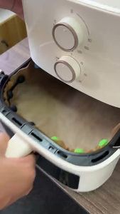 Air Fryer Magnet Silicone Buckle Air Fryer Magnets Accessories for Holding Down Parchment Air Fryer Magnet Silicone Buckle For Holding Down Air Fryer Parchment Paper Liners Prevent The Paper Gasket From Burning