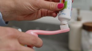 Dr. Browns Infant-to-Toddler Toothbrush 1pack