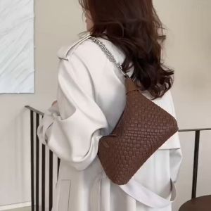 Tas Slempan Wanita Fashion: Tas Elegan Termurah & Trendy