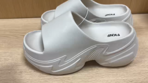 FKNF Mens shoes winter mens casual shoes Korean version of the trend all sports fashion shoes