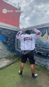 Jaket NBA Chicago Bulls: Desain Olahraga & Bordir Premium