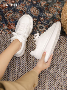 Daphne Thick Bottom High Top Fashionable Sports Shoes Womens Casual Shoes Increased Height Comfortable Canvas Sneakers