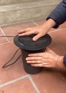 Đèn bắt muỗi Rạng Đông Model DBM001 công suất 5W có đèn LED thu hút côn trùng thông minh