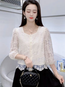 เสื้อเชิ้ตคอเหลี่ยมแขนสั้นผ้าลูกไม้ทรงหลวมสไตล์หวานสำหรับผู้หญิง ฤดูใบไม้ผลิและฤดูใบไม้ร่วง เสื้อผ้าทำงานสไตล์เกาหลี