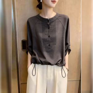 Fashionable and Unique Blouse
