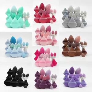Bộ Dụng Cụ Trang Điểm Cao Cấp 14 Món Gồm 3 Bông Phấn Phủ 3 Bông Phấn Phủ Mini 2 Mút Trang Điểm Lớn 3 Mút Trang Điểm Mini.
