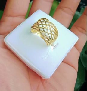 แหวน ทองเหลืองแท้ ลายถักตัดลายสวยมากๆ