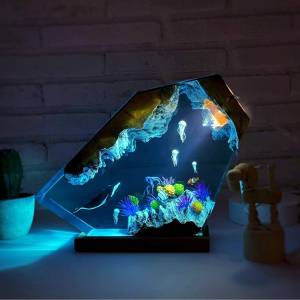 Oceanic Resin Night Light with Whales And Jellyfish Wooden Epoxied Marine Resin Lamp Gift for Mom Decorative Ornaments Home