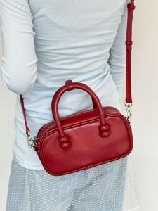 2025 New Boston Red Handbag Womens Summer Fashion Versatile Simple Commute Handbag Crossbody Bag Stylish Trending Universal